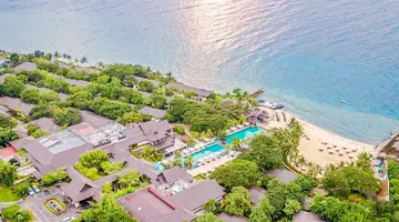 Crimson Resort & Spa Mactan