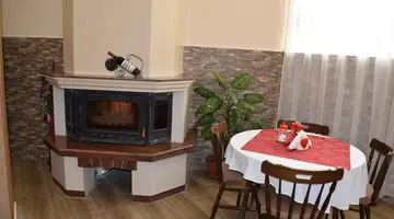 Cris Family Hotel
