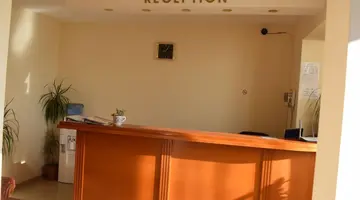 Cris Family Hotel
