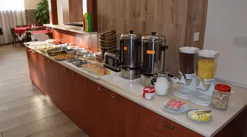 Cris Family Hotel