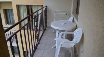 Cris Family Hotel