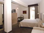 Cristina Hotel