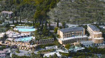Cristina Hotel