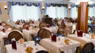 Cristina Hotel