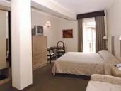 Cristina Hotel