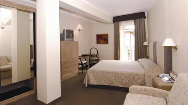 Cristina Hotel