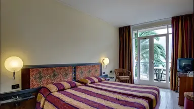 Cristina Hotel