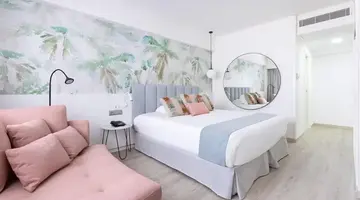 Cristina Las Palmas