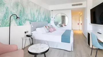 Cristina Las Palmas