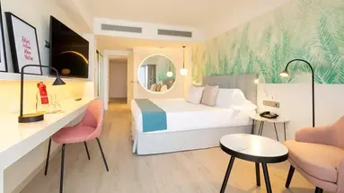 Cristina Las Palmas