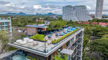 CROSS VIBE PATTAYA SEAPHERE (ex. X2 VIBE PATTAYA SEAPHERE)