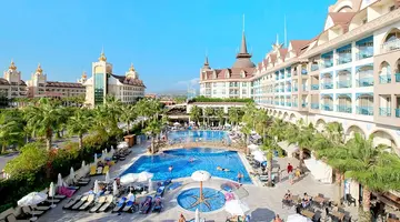 Crown Palace