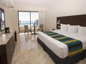 Crown Paradise Club Cancun