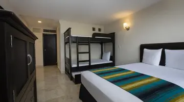 Crown Paradise Club Cancun