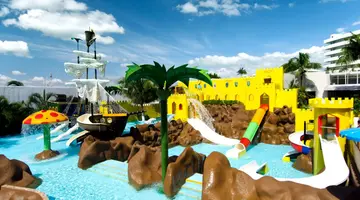Crown Paradise Club Cancun
