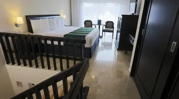 Crown Paradise Club Cancun