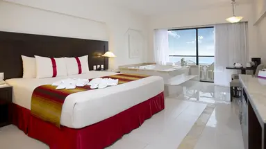 Crown Paradise Club Cancun