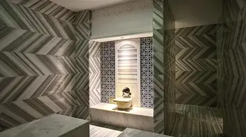 Crown Serenity