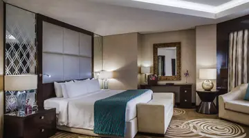 Crowne Plaza Dubai - Deira