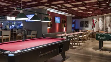 Crowne Plaza Dubai - Deira