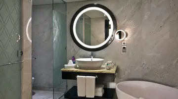 Crowne Plaza Dubai - Deira
