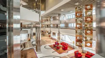 Crowne Plaza Dubai - Deira