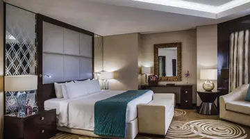 Crowne Plaza Dubai - Deira