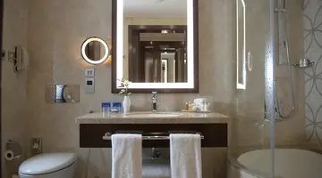 Crowne Plaza Dubai - Deira