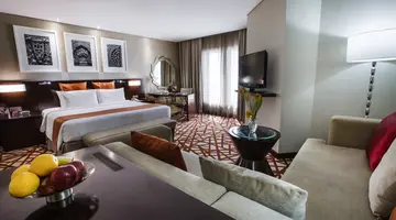 Crowne Plaza Dubai - Deira