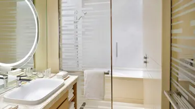 CROWNE PLAZA DUBAI MARINA