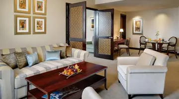 CROWNE PLAZA JUMEIRAH DUBAI