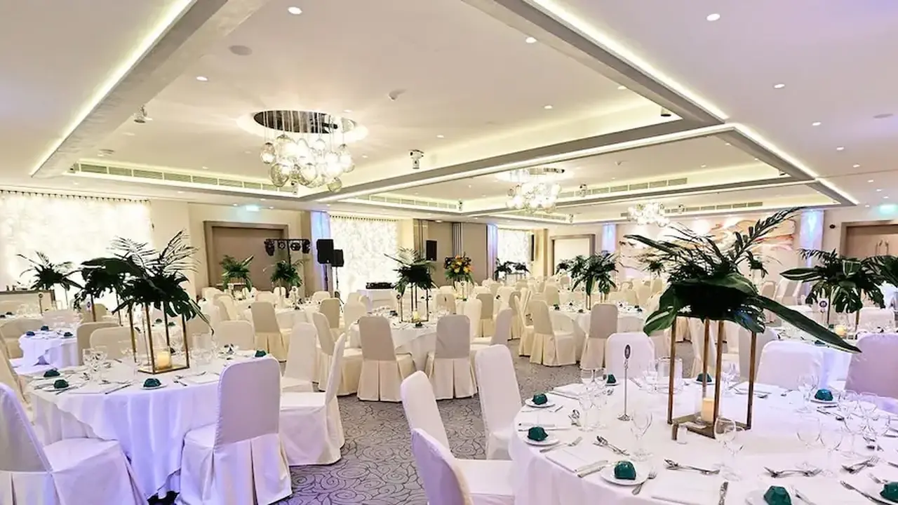 Crowne Plaza Limassol by IHG