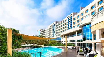 Crowne Plaza Muscat OCEC