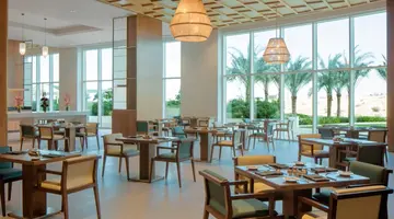 Crowne Plaza Muscat OCEC