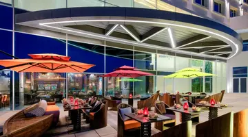 Crowne Plaza Muscat OCEC