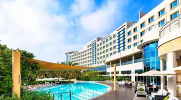 Crowne Plaza Muscat OCEC
