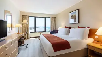 Crowne Plaza Muscat