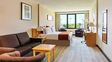 Crowne Plaza Muscat