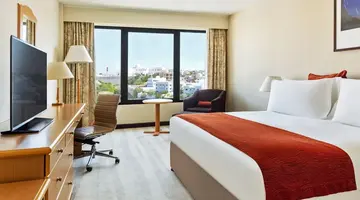 Crowne Plaza Muscat