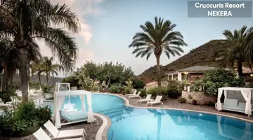 CRUCCURIS HOTEL RESORT