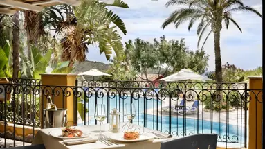 CRUCCURIS HOTEL RESORT