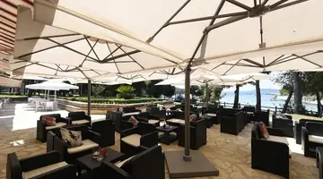 Crvena Luka Resort