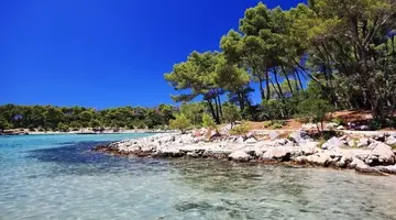 Crvena Luka Resort