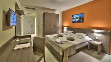Crvena Luka Resort