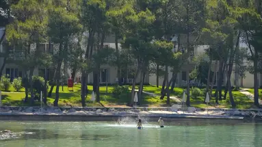 Crvena Luka Resort