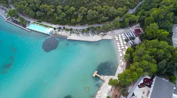Crvena Luka Resort