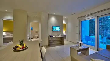 Crvena Luka Resort