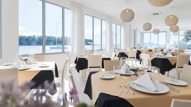 Crvena Luka Resort