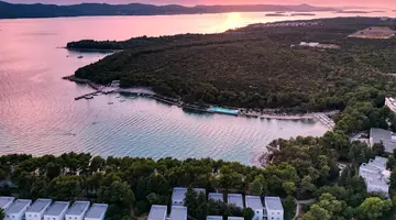 Crvena Luka Resort
