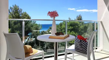 Crvena Luka Resort
